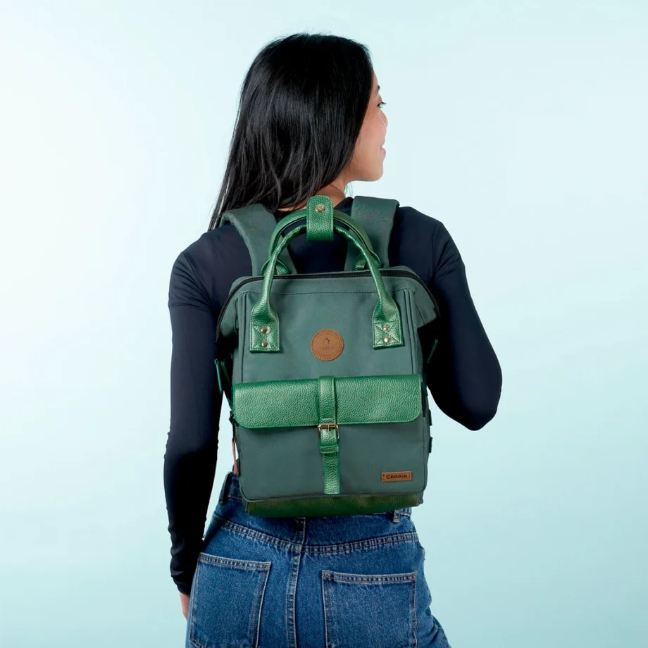 Cabaia kleiner Rucksack Backpack LEON grün