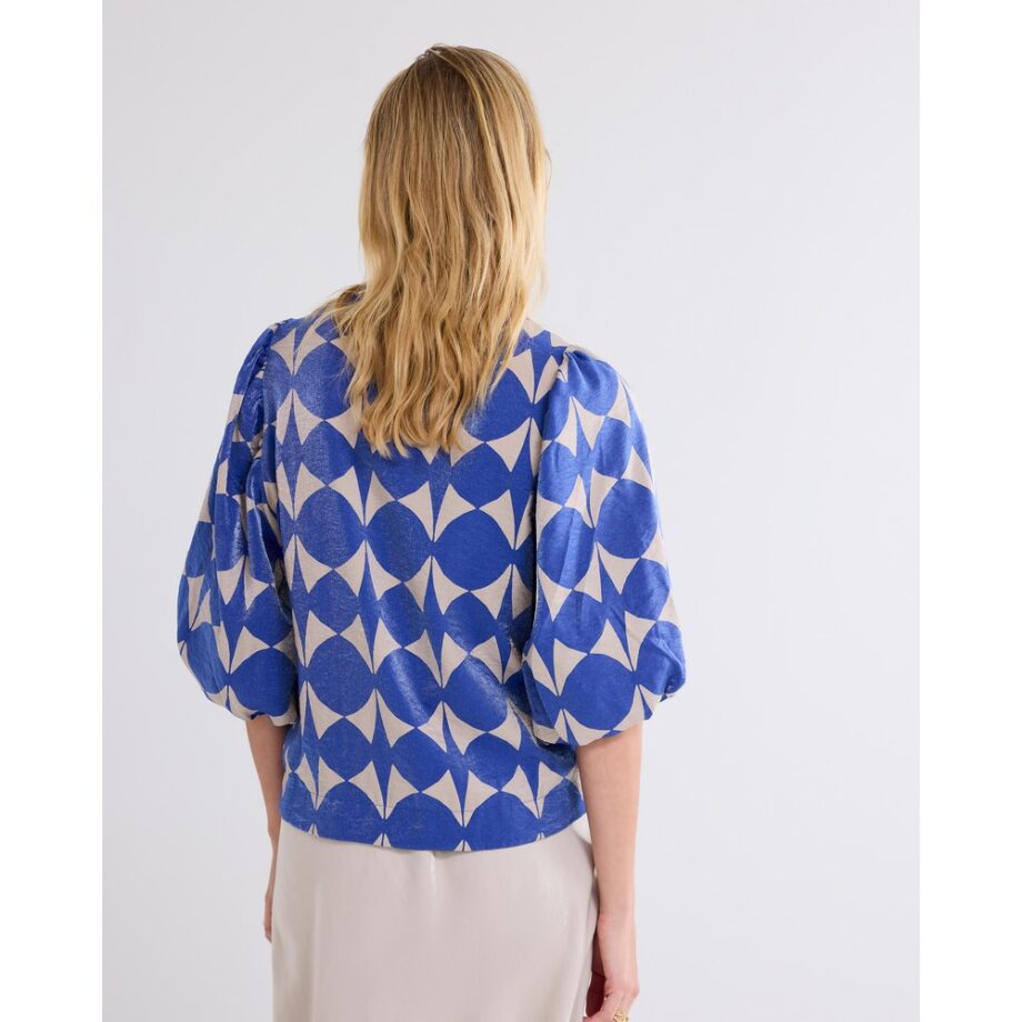 Summum 2s3202 Oberteil mit Puffärmeln und glänzendem Print royalblau