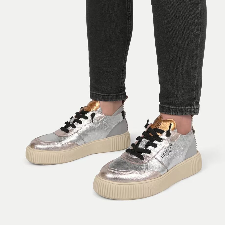 Crickit OAKLI Sneaker Turnschuh low mit Easy-In Metallic Silber mit Metallic Platin