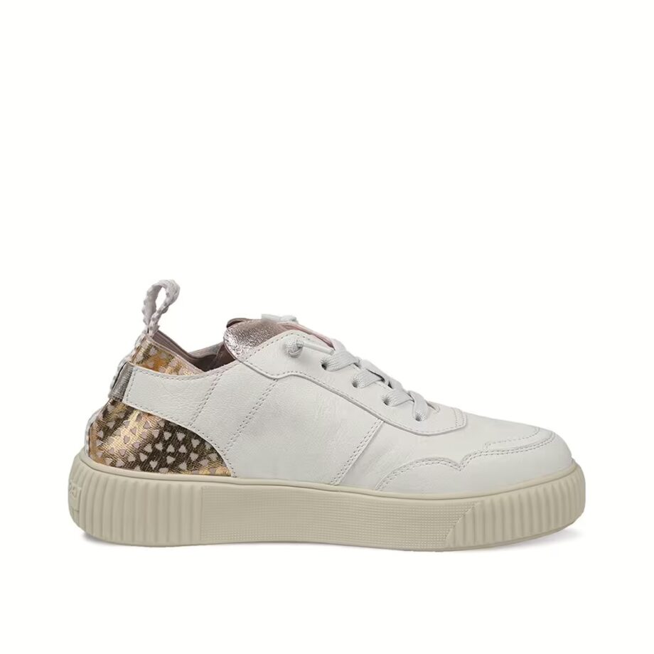 Crickit OAKLI Sneaker Turnschuh low mit Easy-In weiß Metallic mit Herzchen