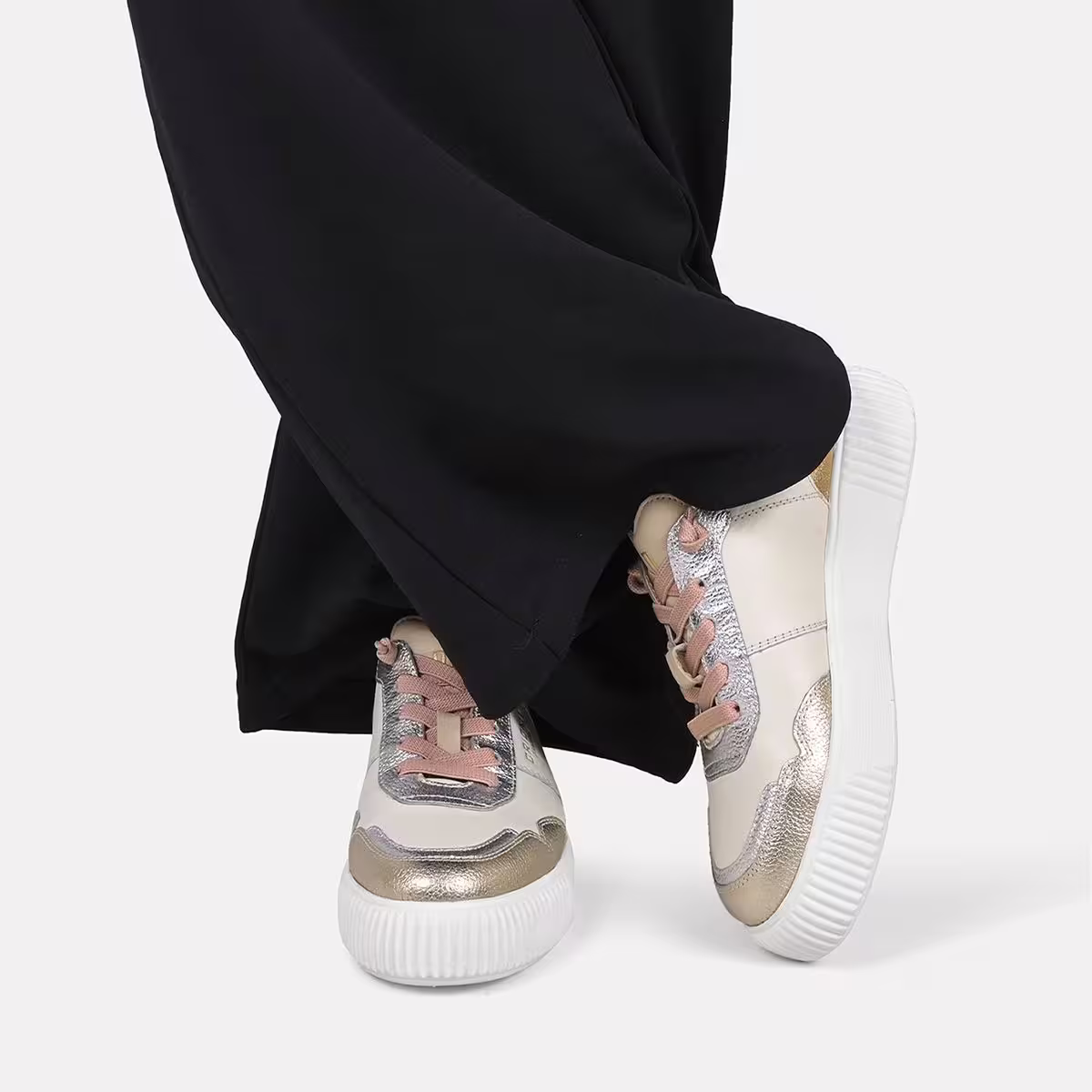 Crickit Maura01970886 High Sneaker OAKLI weiß silber multi